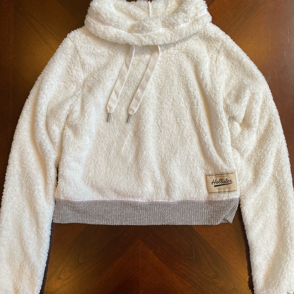 White Hollister Fluffy Turtleneck